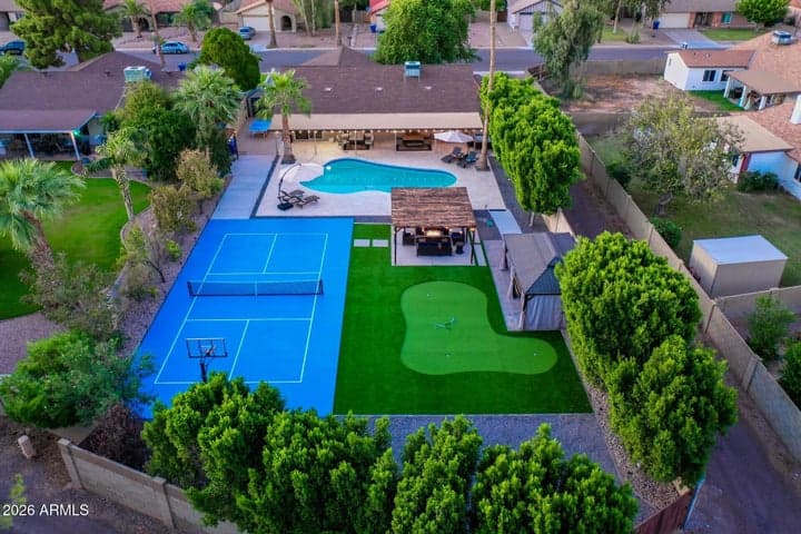 2101 W EL PRADO Road, Chandler, AZ
