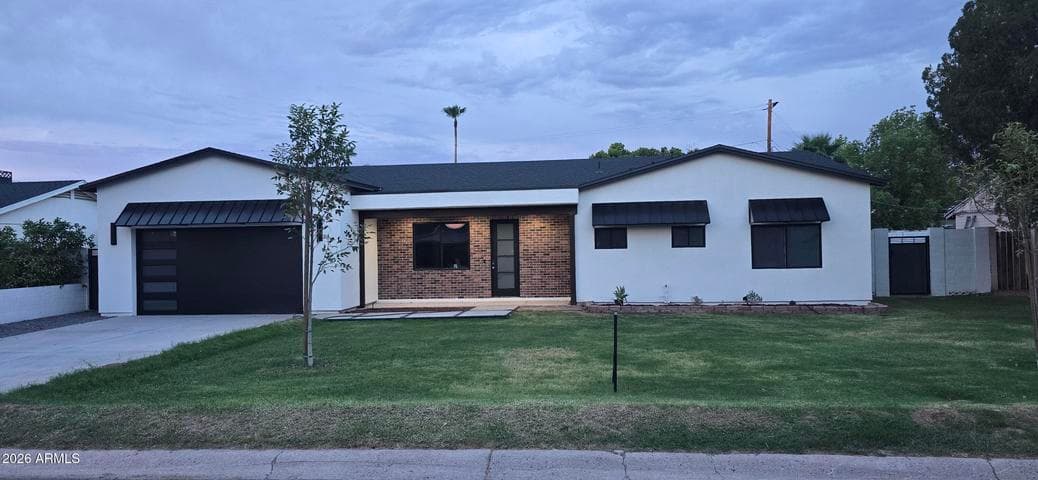 4334 E INDIANOLA Avenue, Phoenix, AZ