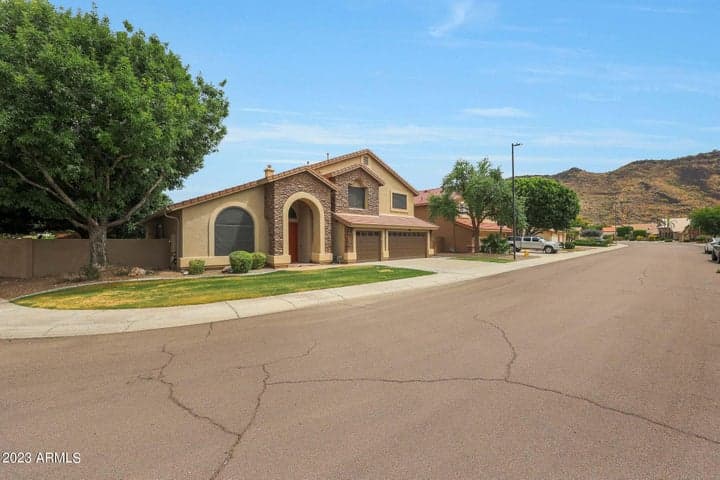 5328 W Mohawk Lane, Glendale, AZ