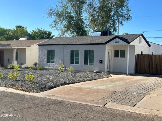 1718 E GLENROSA Avenue, Phoenix, AZ