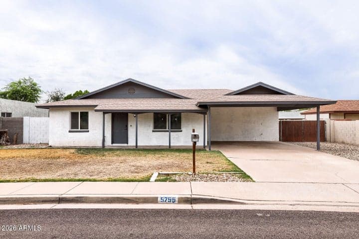 5755 W SUNNYSIDE Drive, Glendale, AZ