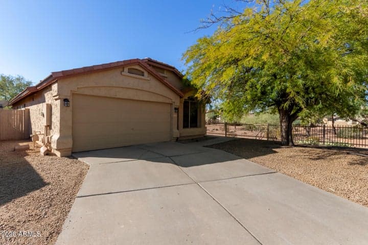 4607 E Abraham Lane, Phoenix, AZ