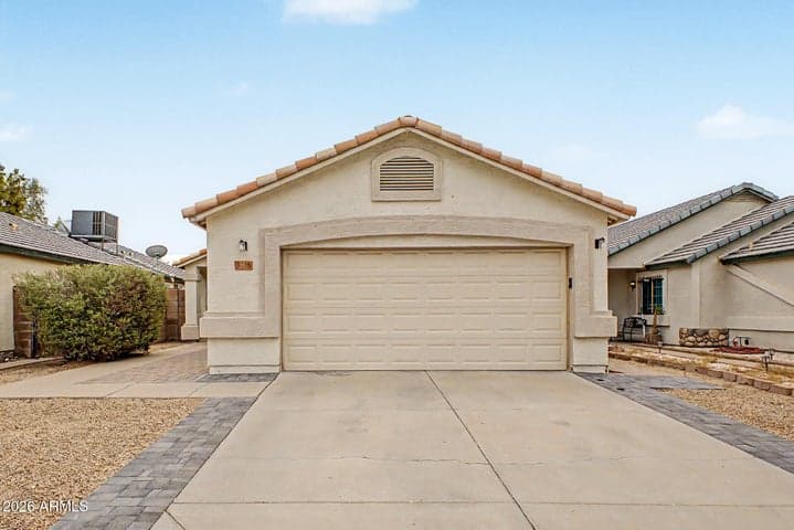3035 W COVEY Lane, Phoenix, AZ