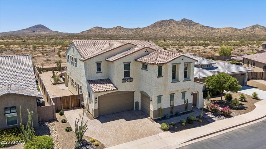213 E BALAO Drive, Phoenix, AZ