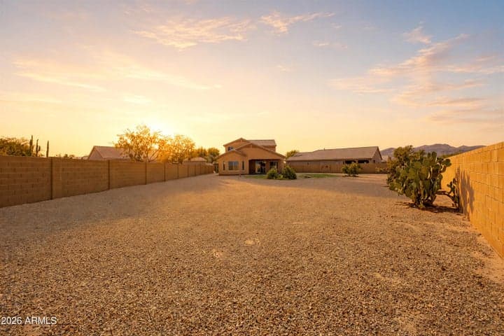 17922 W LAWRENCE Lane, Waddell, AZ