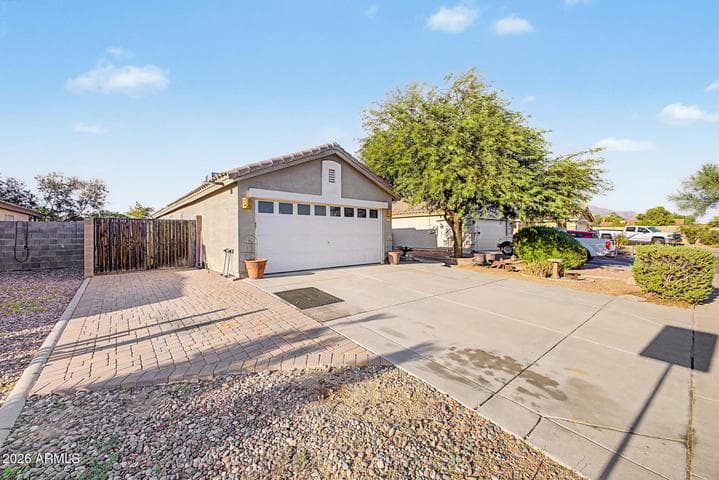 1096 E GRAHAM Lane, Apache Junction, AZ