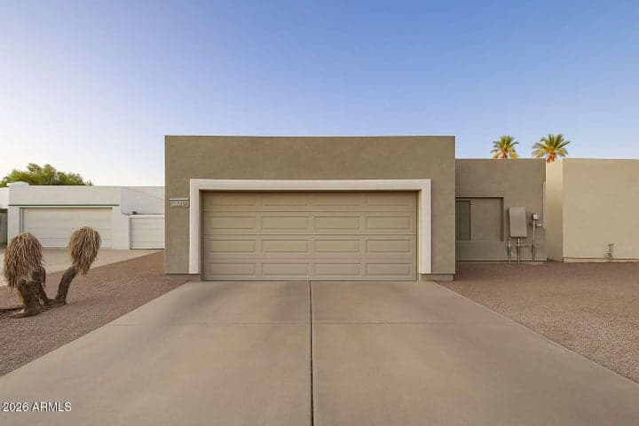6120 E AUGUSTA Circle, Mesa, AZ