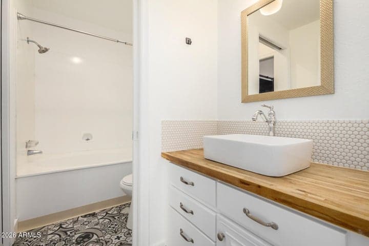 5640 E Bell Road #Unit 1100, Scottsdale, AZ