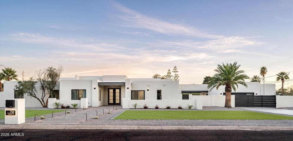 7121 E LARKSPUR Drive, Scottsdale, AZ