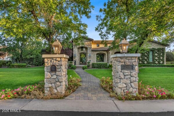 20415 E SUNSET Court, Queen Creek, AZ