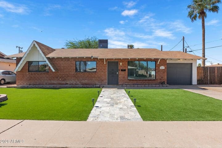 4019 W CITRUS Way, Phoenix, AZ