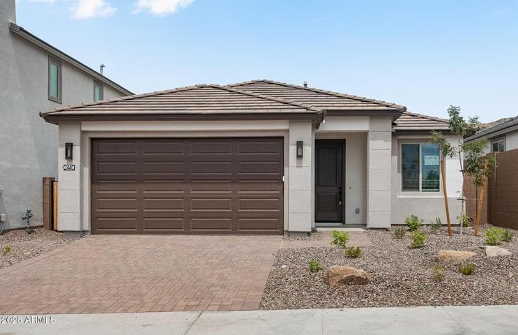 2440 W Silver Fox Way, Phoenix, AZ