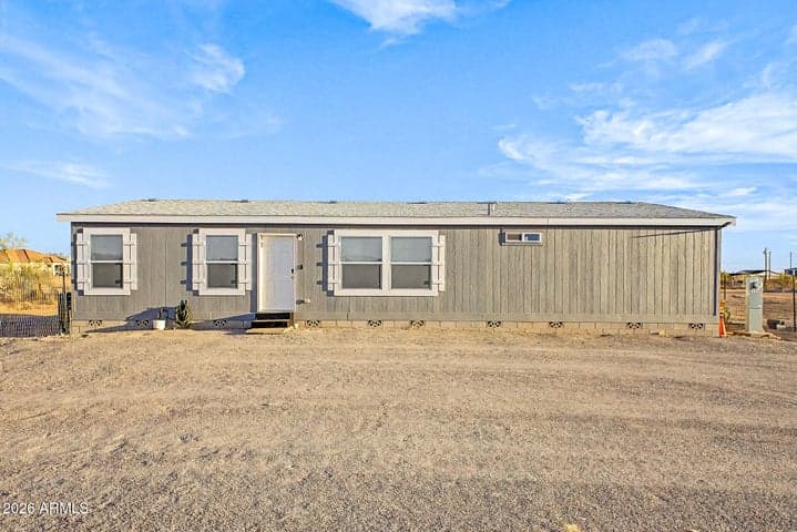 21735 W MONTANOSO Drive, Wittmann, AZ