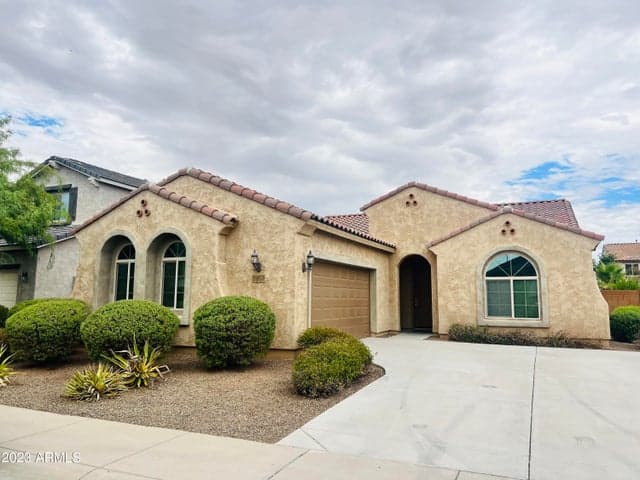 25972 W BURNETT Road, Buckeye, AZ