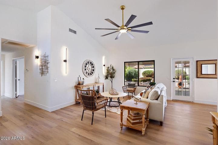 9232 W BEHREND Drive, Peoria, AZ