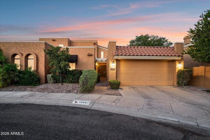 10441 N 9TH Street, Phoenix, AZ
