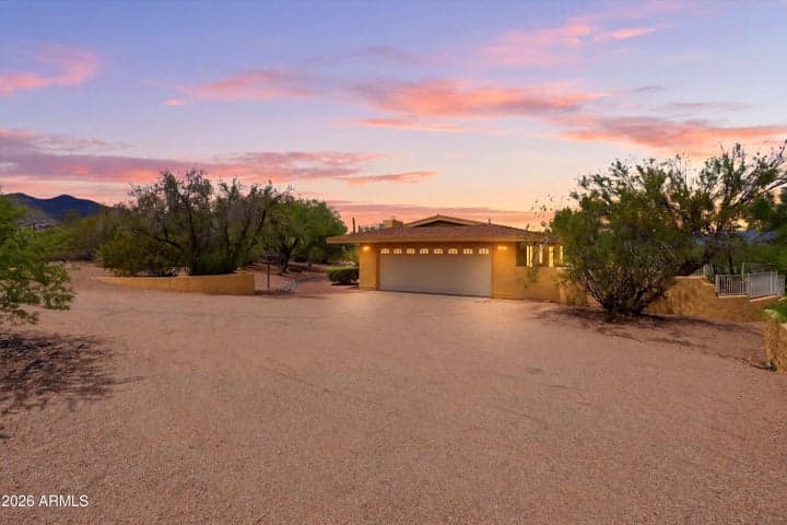 7666 E ROCKING CHAIR Road, Carefree, AZ
