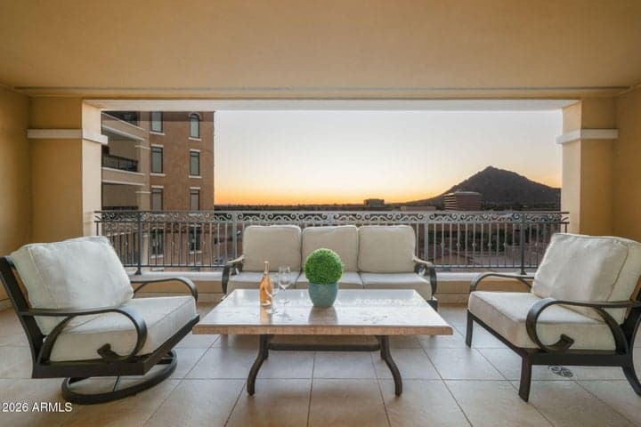 7181 E CAMELBACK Road #907, Scottsdale, AZ