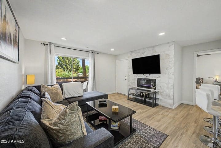 2625 E INDIAN SCHOOL Road #244, Phoenix, AZ