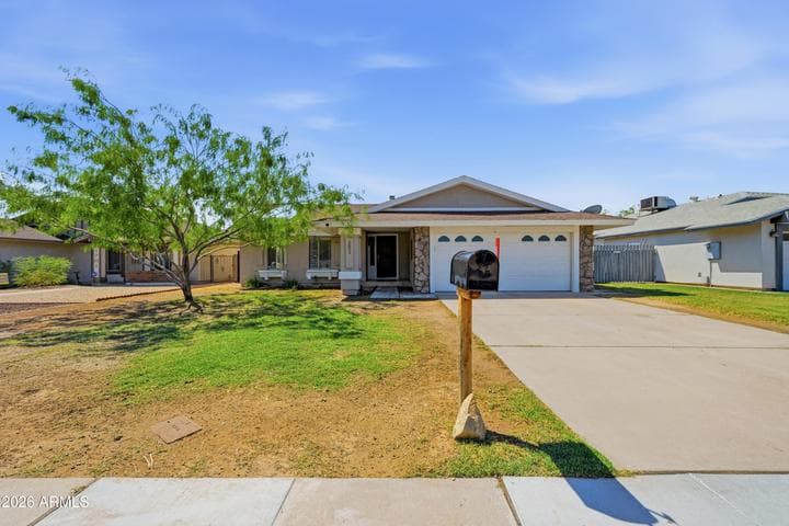 1651 E APOLLO Road, Phoenix, AZ