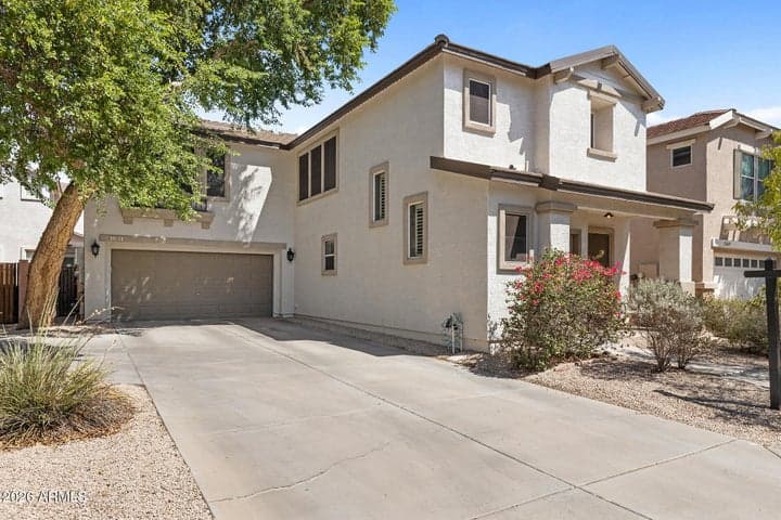 1361 S SWALLOW Lane, Gilbert, AZ