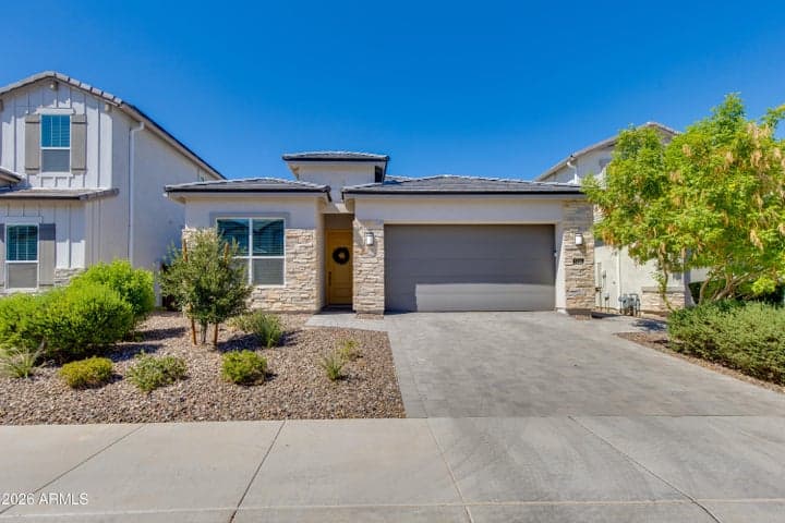 5126 E VILLAGE Drive, Scottsdale, AZ