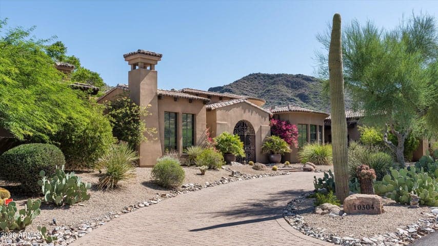 10304 E FOOTHILLS Drive, Scottsdale, AZ