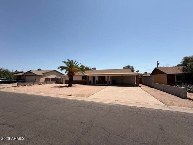 581 W 21ST Avenue, Apache Junction, AZ
