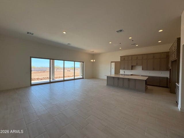 9545 W LIMESTONE MOUNTAIN Drive, Casa Grande, AZ