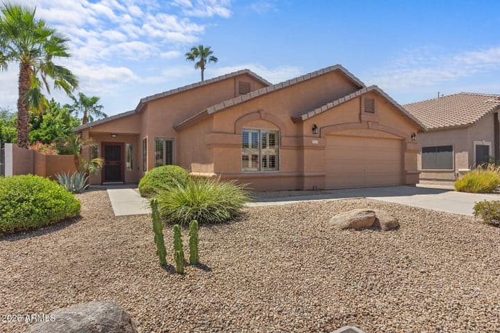 7415 W AURORA Drive, Glendale, AZ