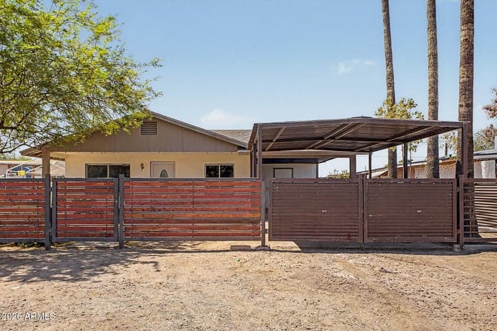 219 N LINCOLN Avenue, Casa Grande, AZ