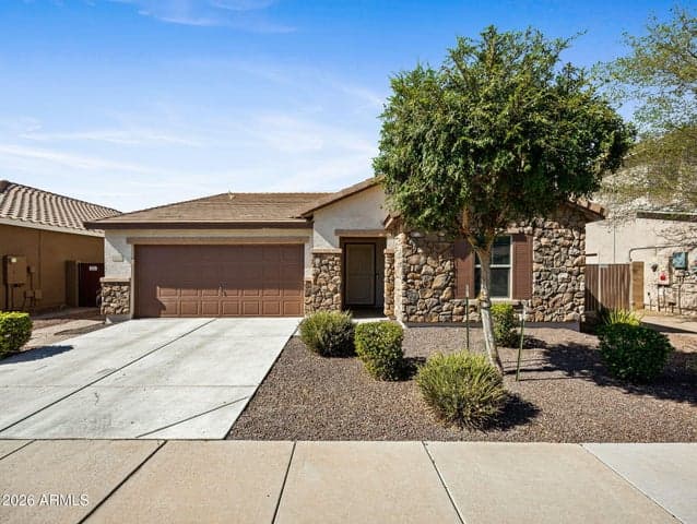 15772 W SHAW BUTTE Drive, Surprise, AZ