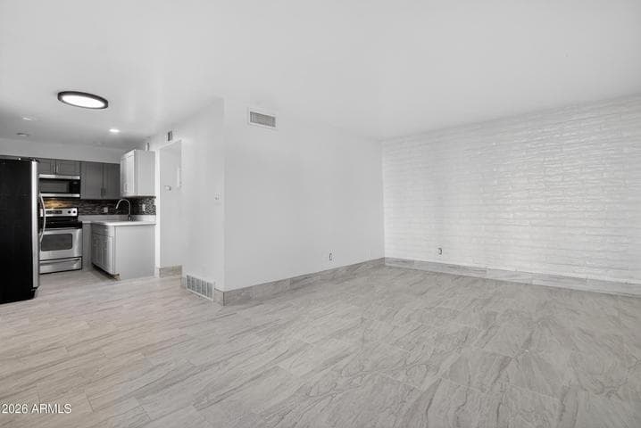 2925 N 38TH Street #2, Phoenix, AZ