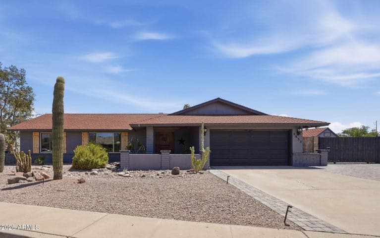 2653 W OBISPO Circle, Mesa, AZ