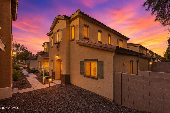 4690 E LAUREL Avenue, Gilbert, AZ