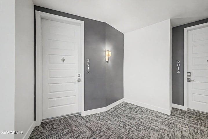 7300 E EARLL Drive #2013, Scottsdale, AZ