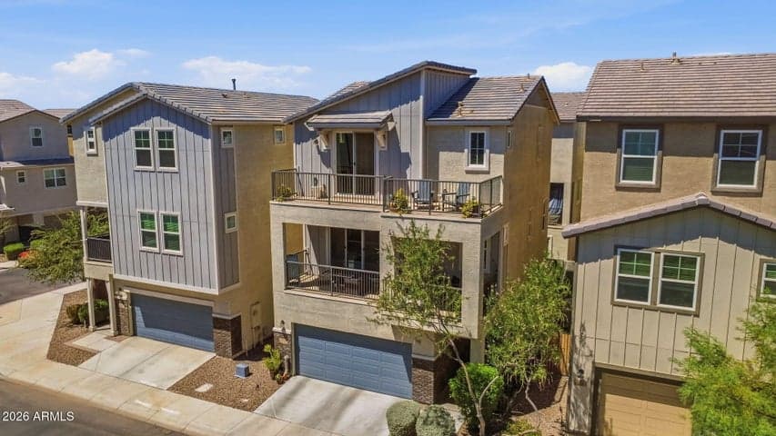 674 W FLINTLOCK Way, Chandler, AZ