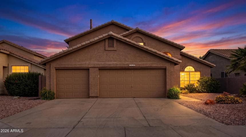1080 N ASPEN Drive, Chandler, AZ