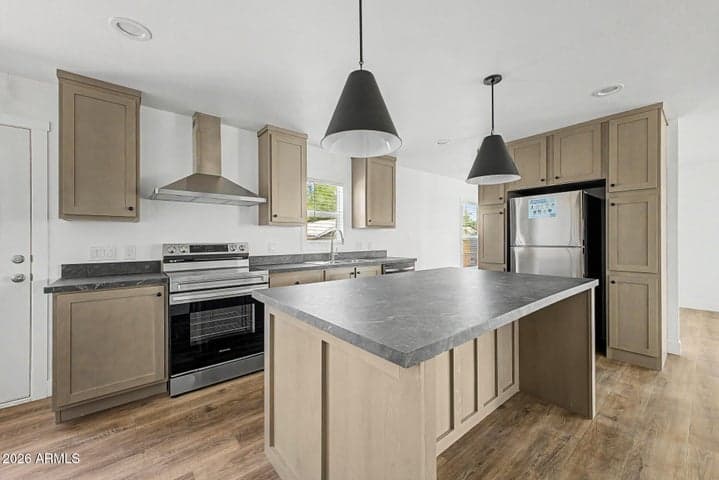 341 S MALCOLM Drive, Apache Junction, AZ