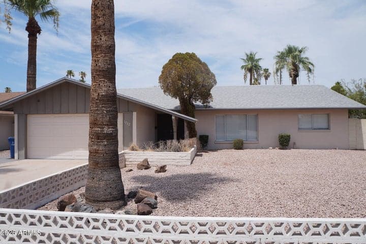 1732 E HERMOSA Drive, Tempe, AZ