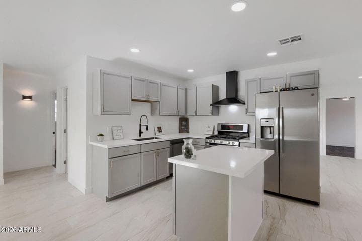 5703 W Sells Drive, Phoenix, AZ