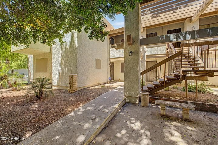 8847 N 8TH Street #101, Phoenix, AZ