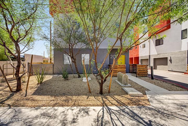 1617 W COLTER Street #20, Phoenix, AZ