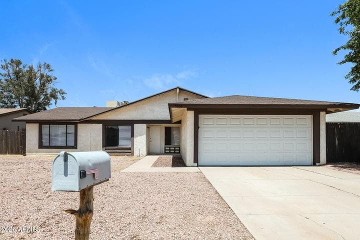 5608 W ALICE Avenue, Glendale, AZ