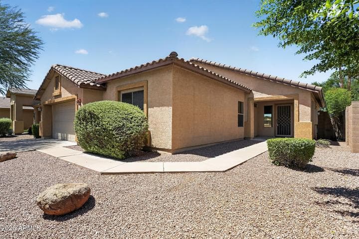 35408 N BELGIAN BLUE Court, San Tan Valley, AZ