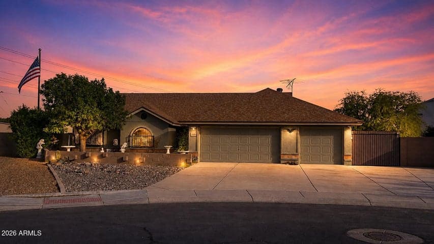7507 W BROWN Street, Peoria, AZ