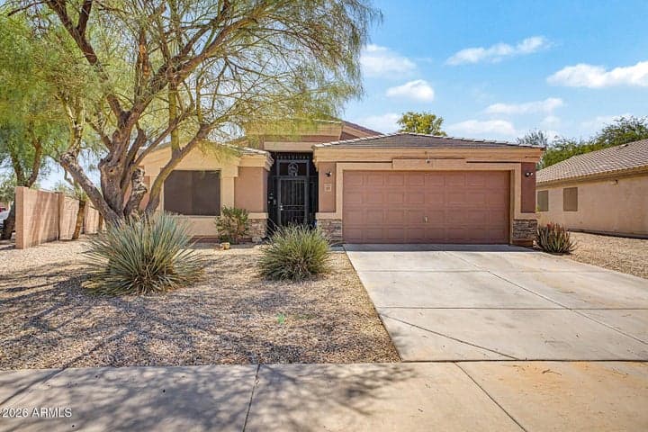 1879 E KACHINA Drive, Casa Grande, AZ
