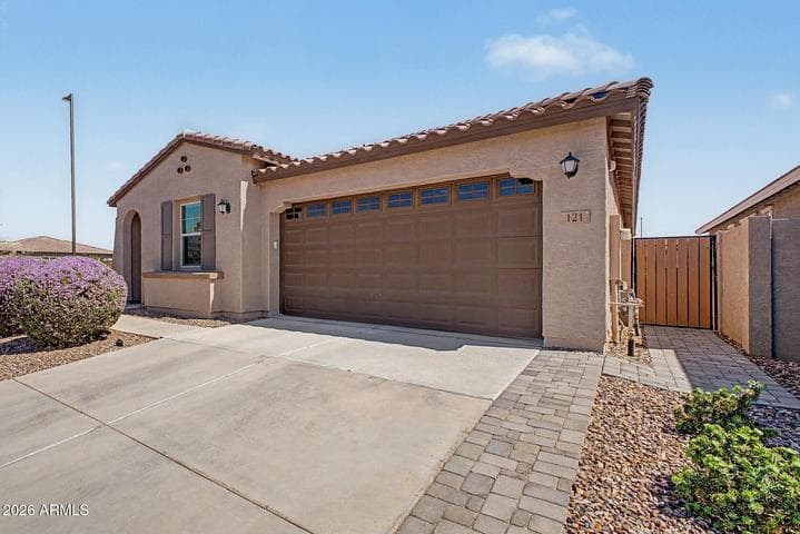 121 E VIRGO Place, Chandler, AZ