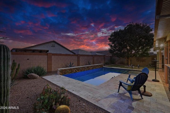15869 W MAUNA LOA Lane, Surprise, AZ
