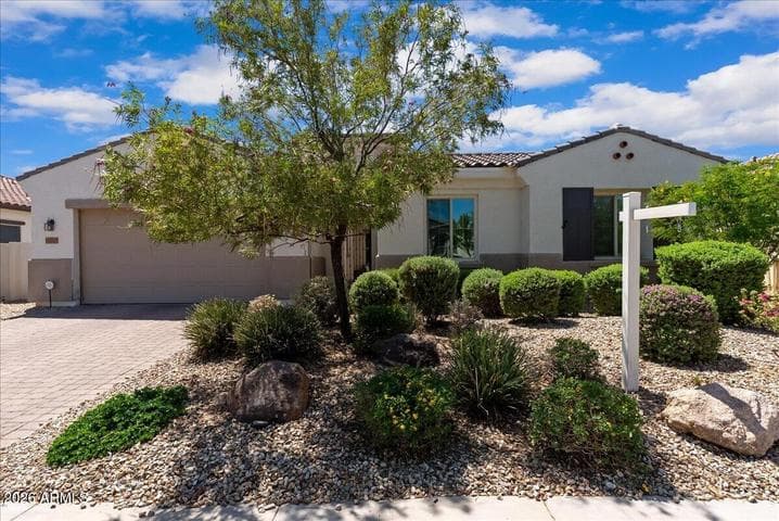 15737 W WILSHIRE Drive, Goodyear, AZ